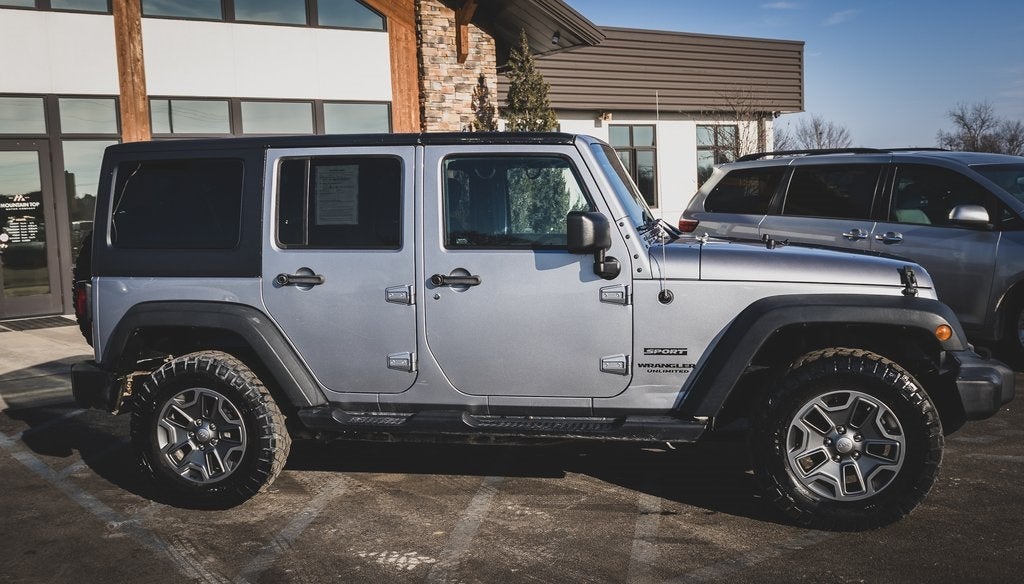 2017 Jeep Wrangler Unlimited Sport