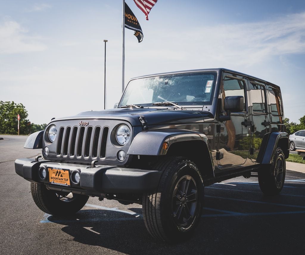 2016 Jeep Wrangler Unlimited Sahara