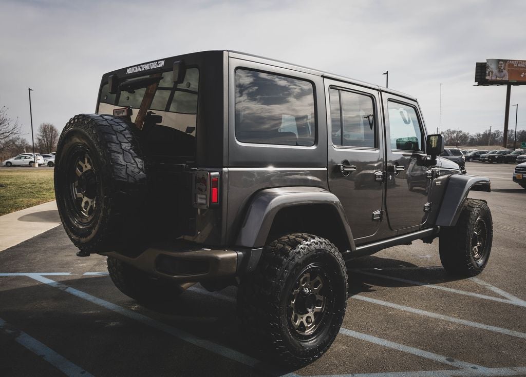 2017 Jeep Wrangler Unlimited Sahara