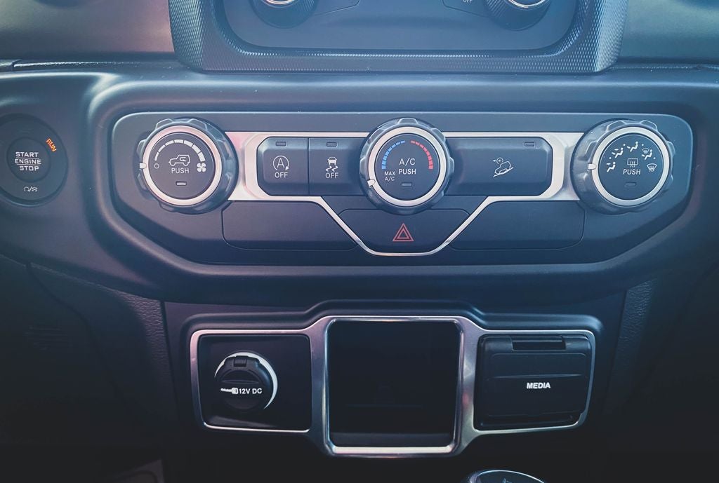 2019 Jeep Wrangler Sport