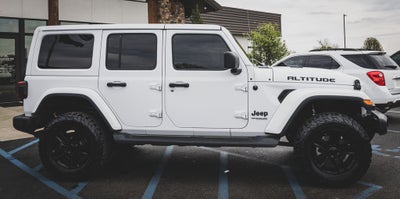 2020 Jeep Wrangler Unlimited Sahara