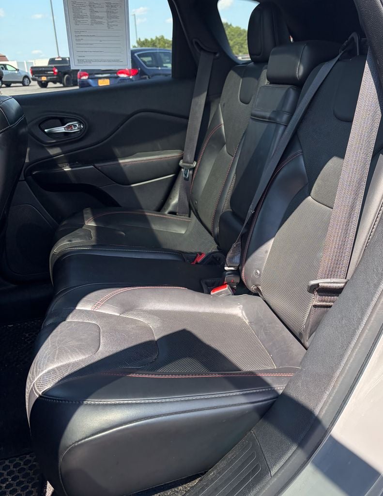 2019 Jeep Cherokee Trailhawk