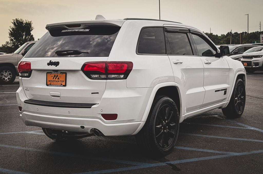 2020 Jeep Grand Cherokee Altitude