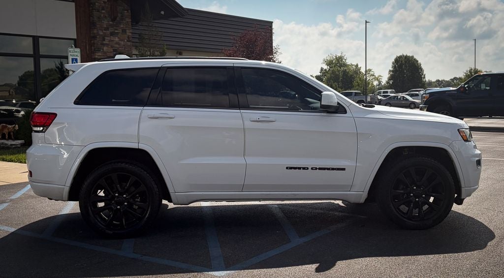 2020 Jeep Grand Cherokee Altitude