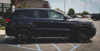 2020 Jeep Grand Cherokee Altitude