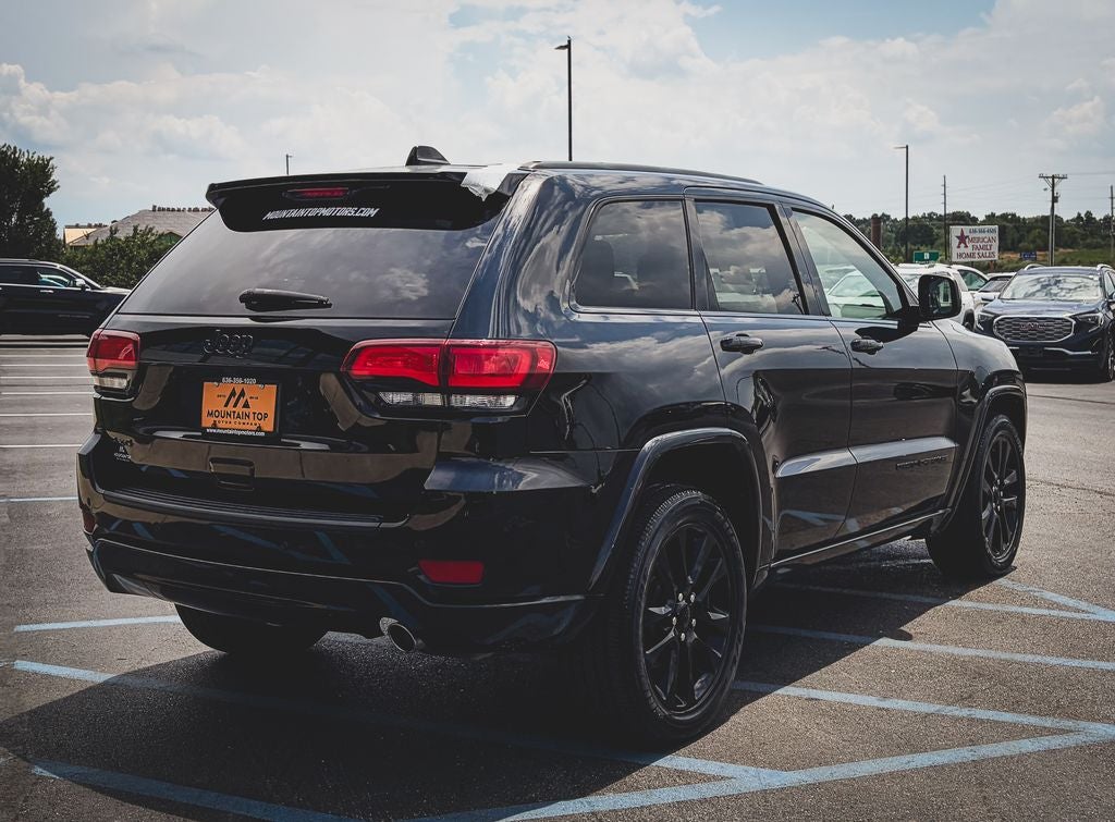 2020 Jeep Grand Cherokee Altitude
