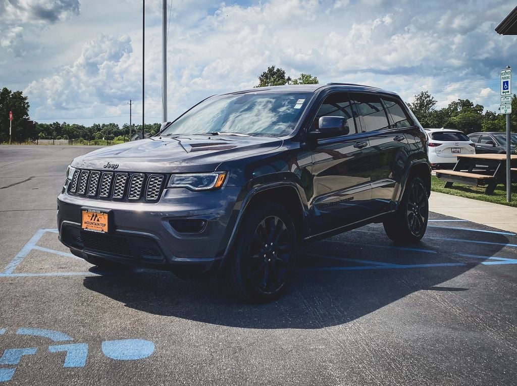 2020 Jeep Grand Cherokee Altitude