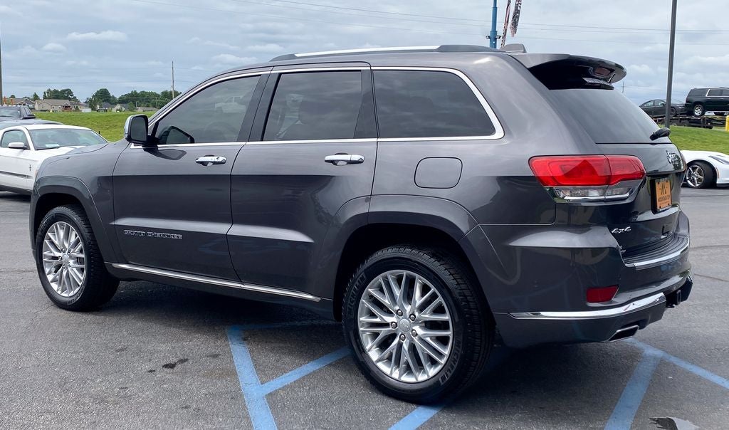 2018 Jeep Grand Cherokee Summit
