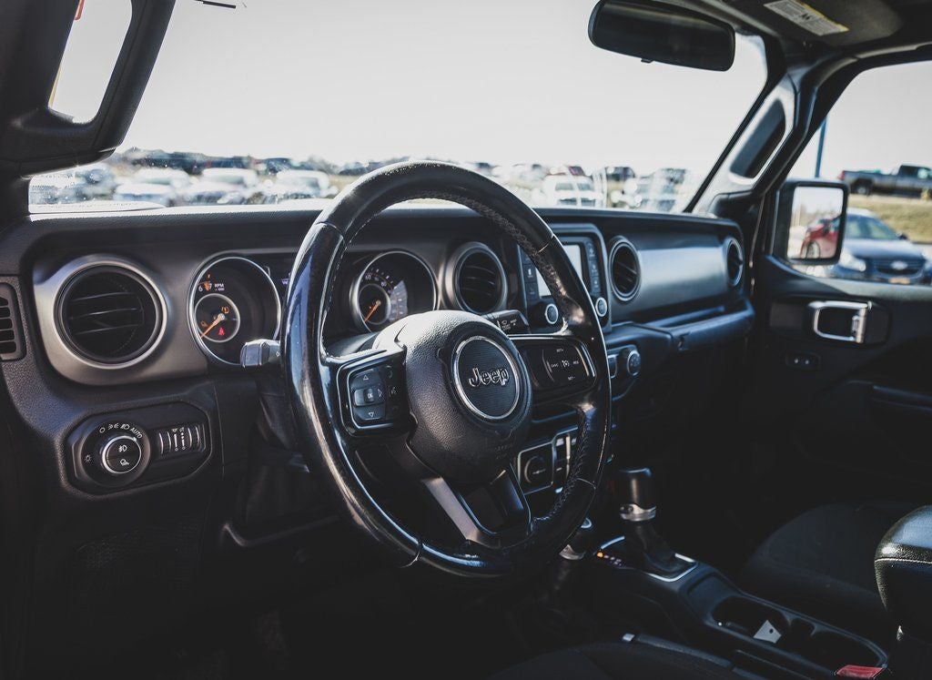 2020 Jeep Gladiator Sport