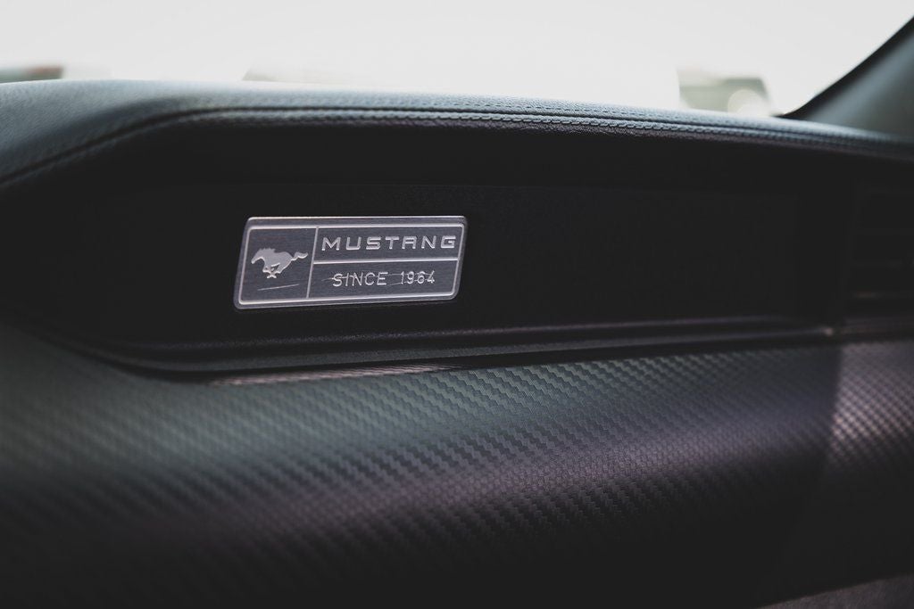 2016 Ford Mustang V6