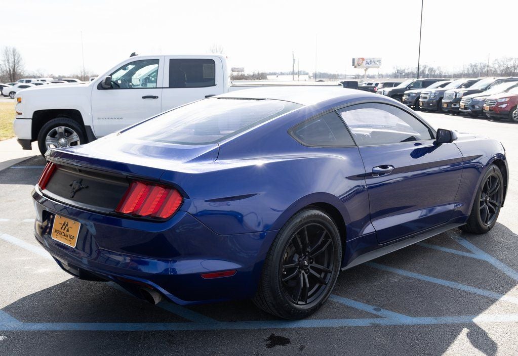 2016 Ford Mustang V6