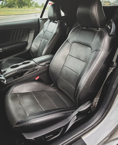 2020 Ford Mustang EcoBoost Premium