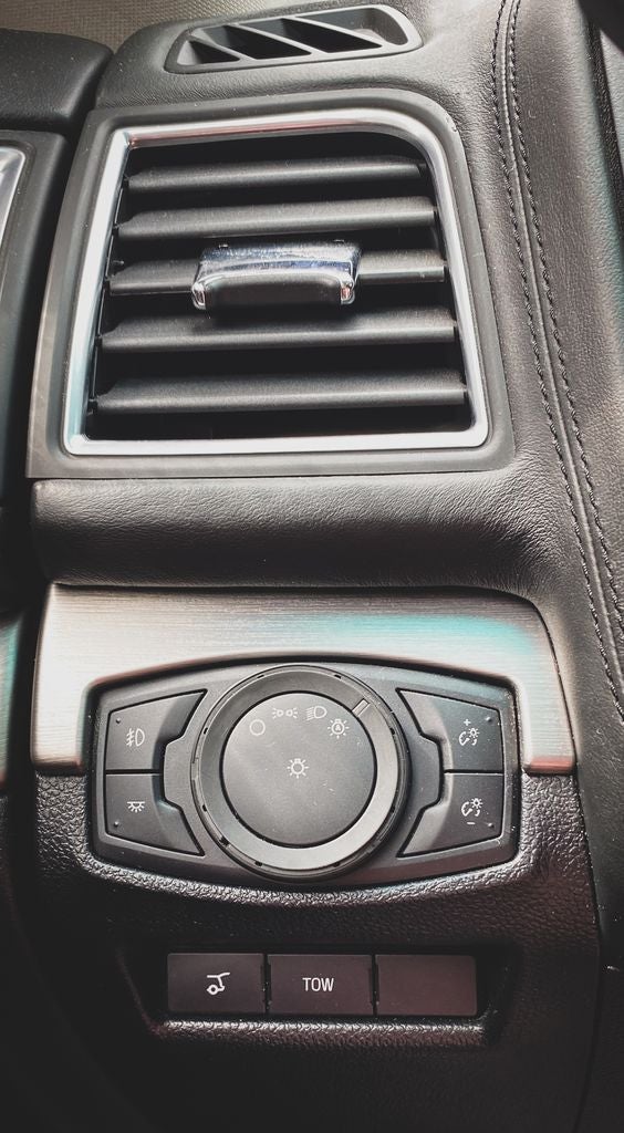 2016 Ford Explorer Platinum - Photo 11