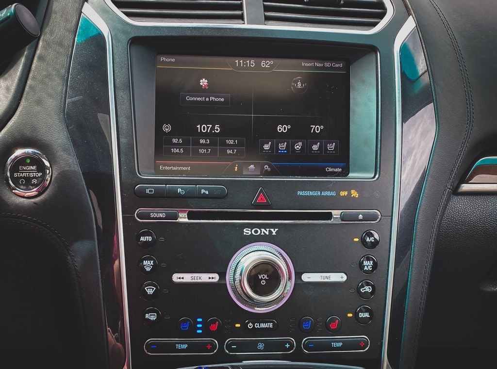 2016 Ford Explorer Platinum - Photo 17