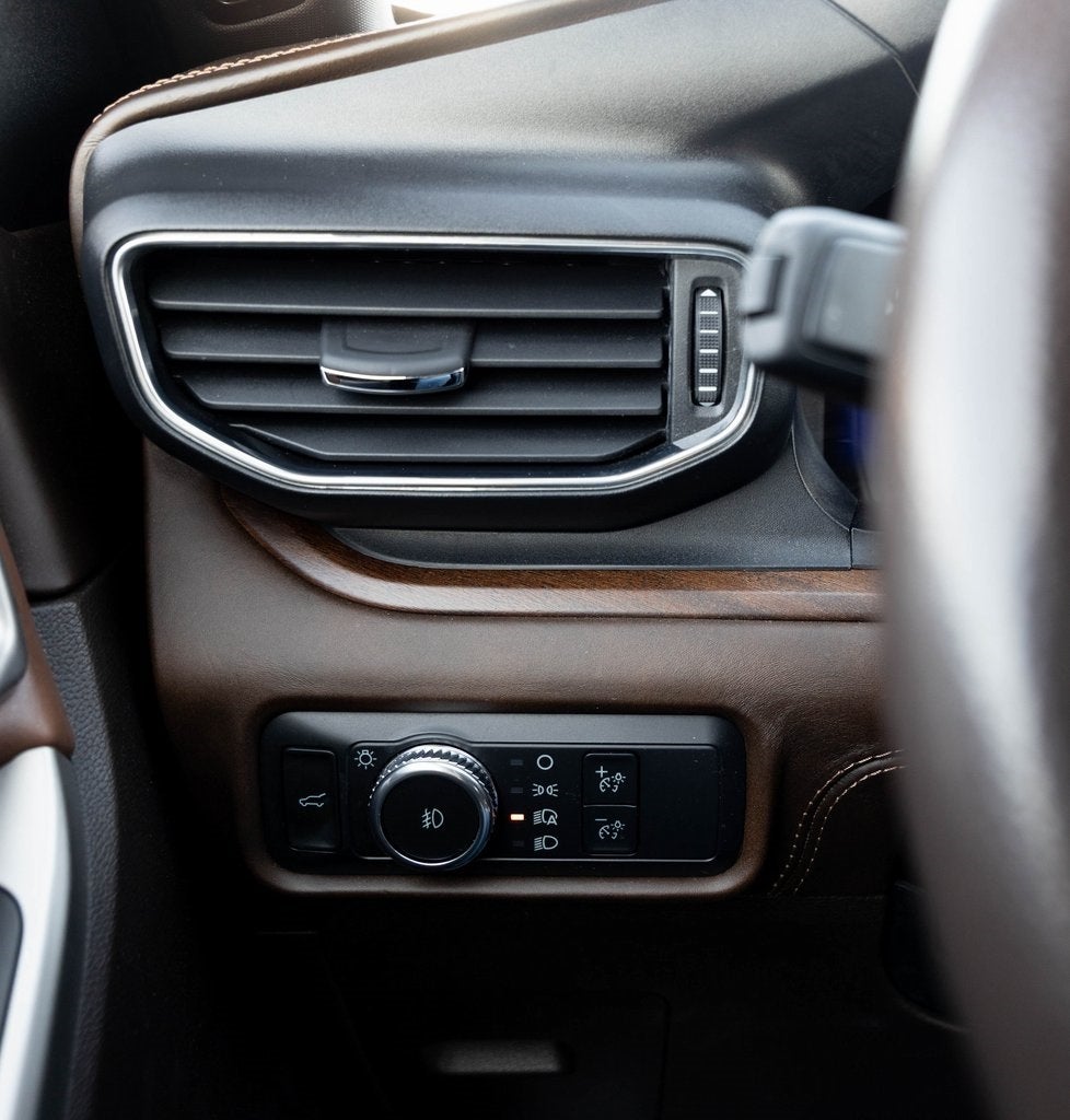 2022 Ford Explorer King Ranch