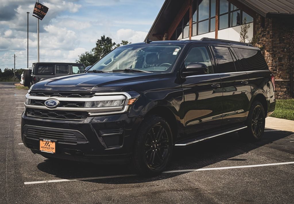 2022 Ford Expedition Max XLT