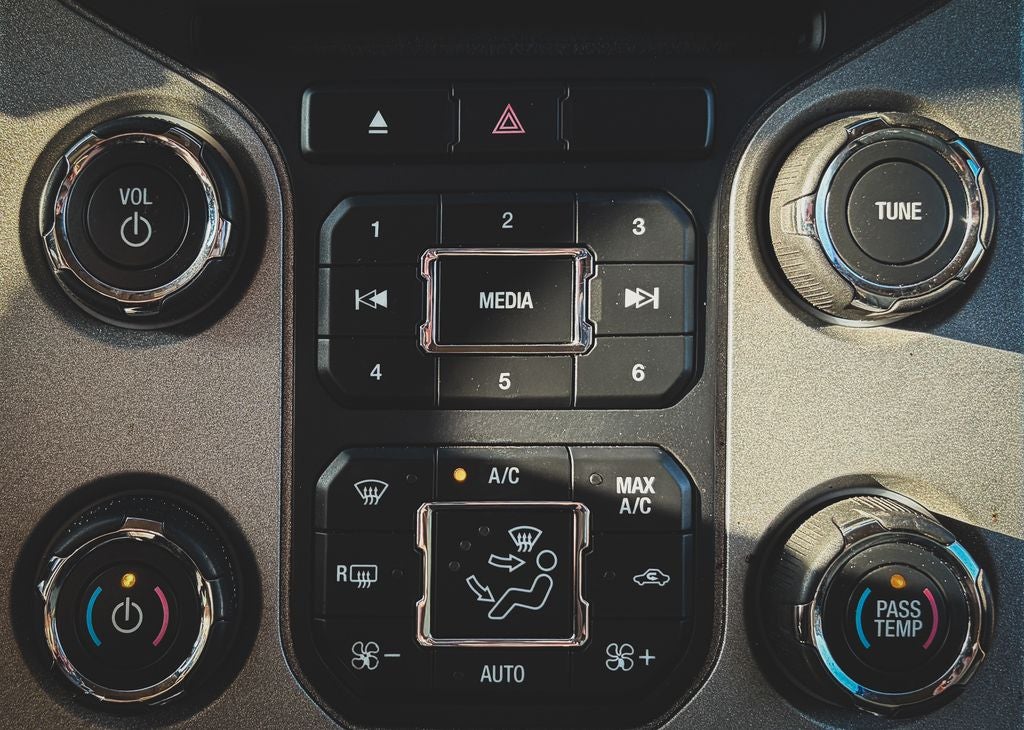 2013 Ford F-350SD Lariat DRW