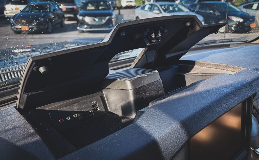 2013 Ford F-350SD Lariat DRW