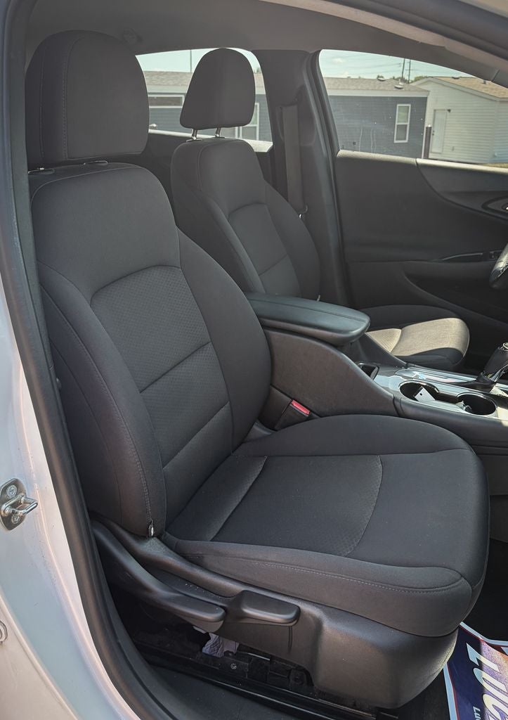 2016 Chevrolet Malibu LT 1LT