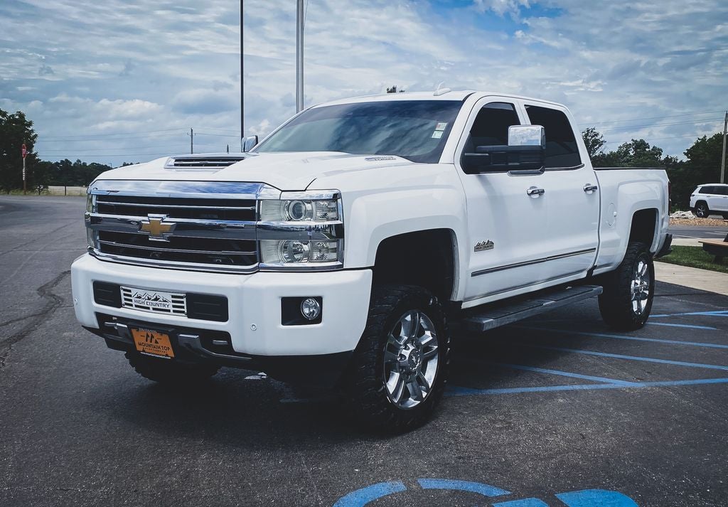 2019 Chevrolet Silverado 2500HD High Country