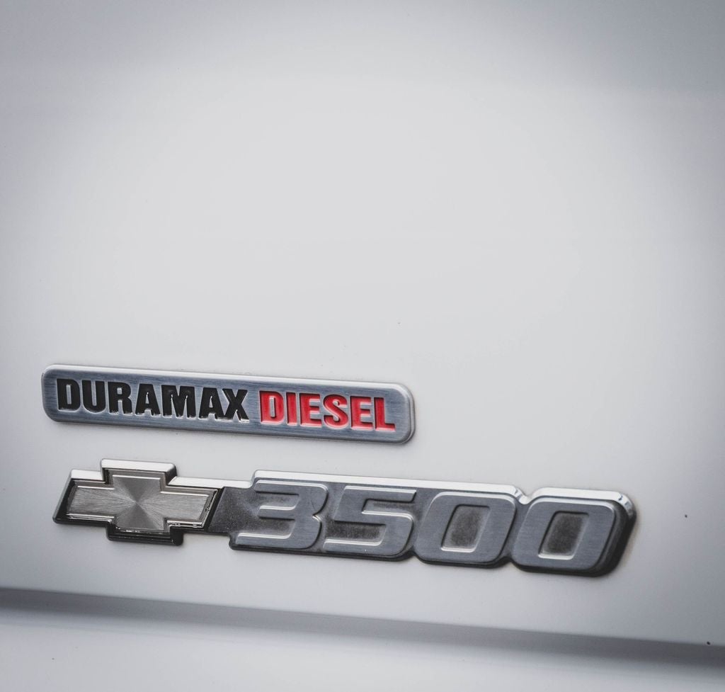 2004 Chevrolet Silverado 3500 Base