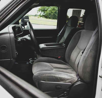 2004 Chevrolet Silverado 3500 Base