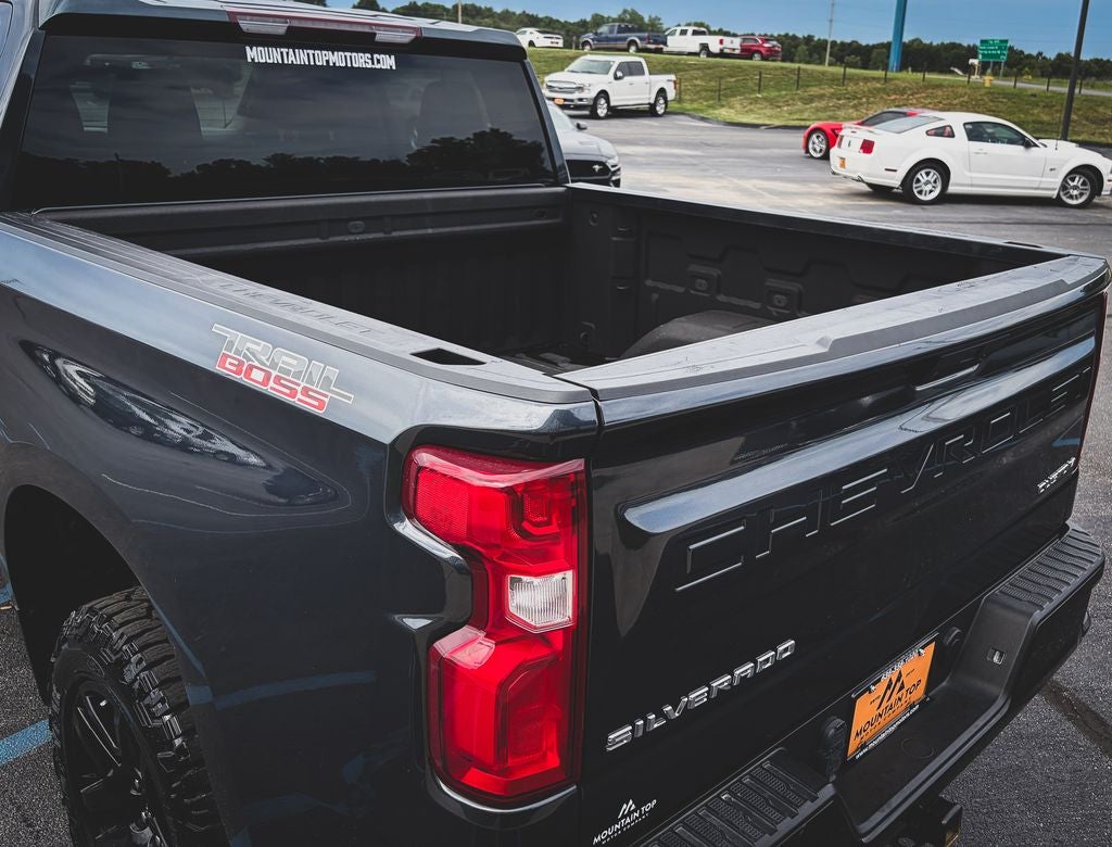 2022 Chevrolet Silverado 1500 LTD Custom Trail Boss