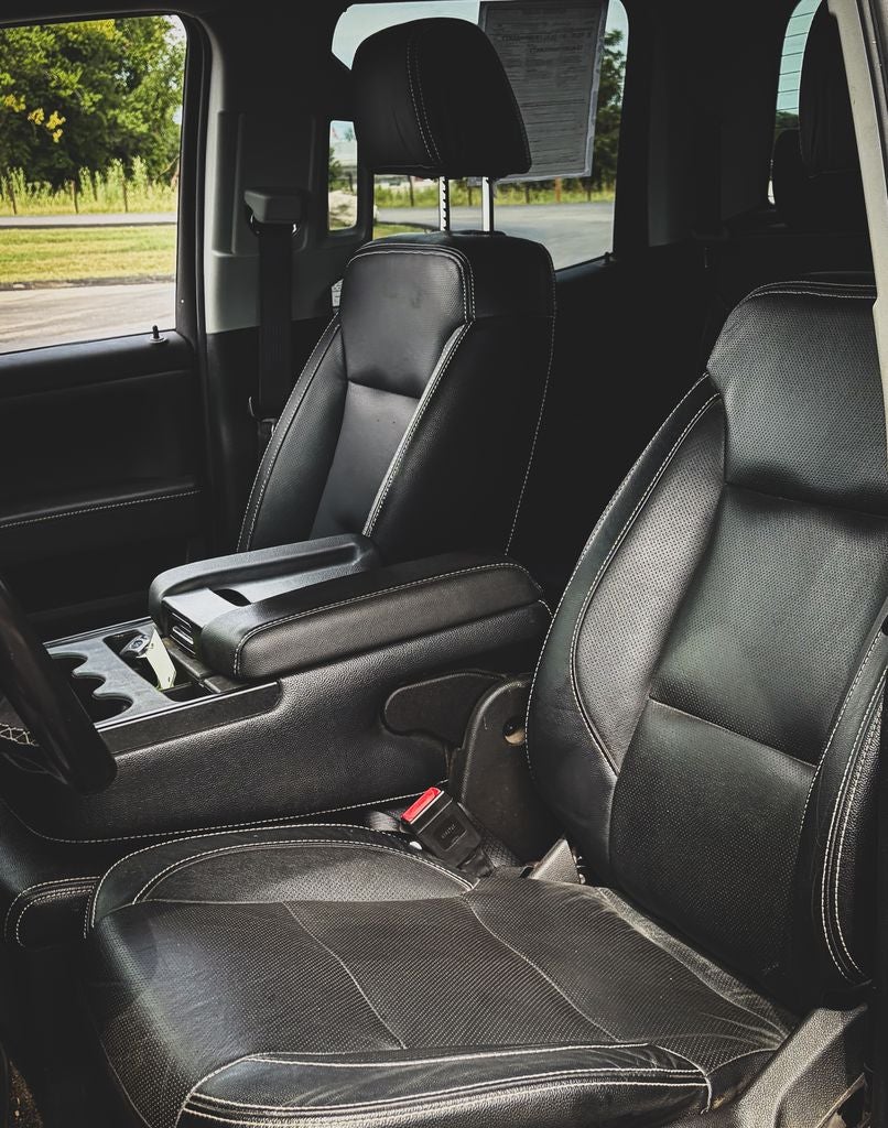 2018 Chevrolet Silverado 1500 LT LT1