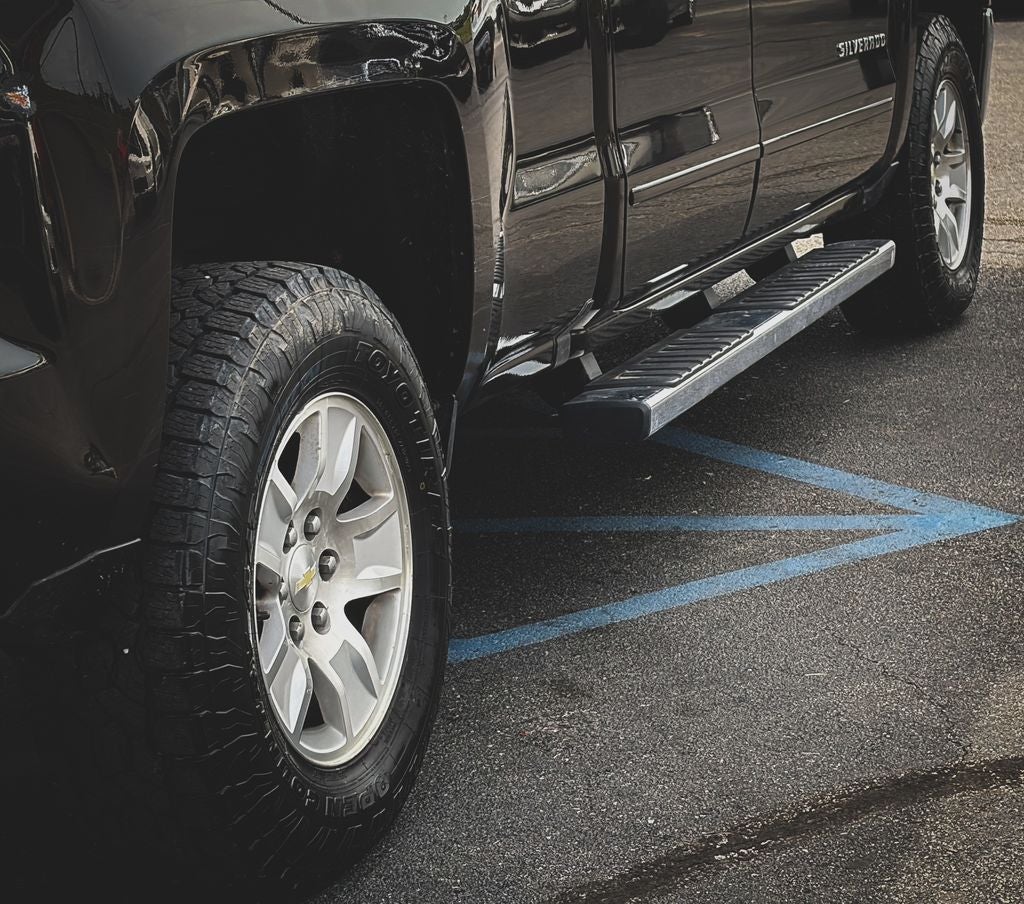 2018 Chevrolet Silverado 1500 LT LT1