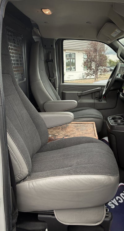 2019 Chevrolet Express 2500 Work Van Cargo