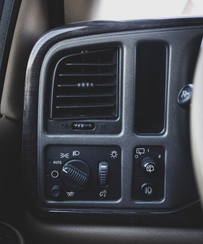 2003 GMC Yukon Denali