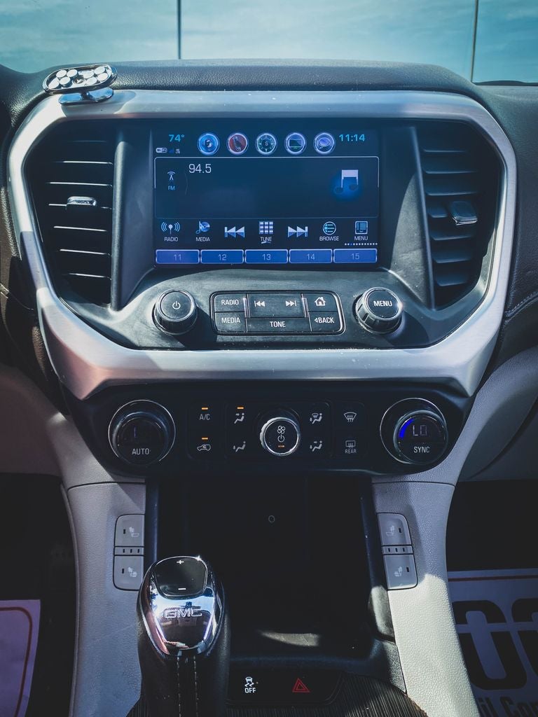 2019 GMC Acadia SLT-1