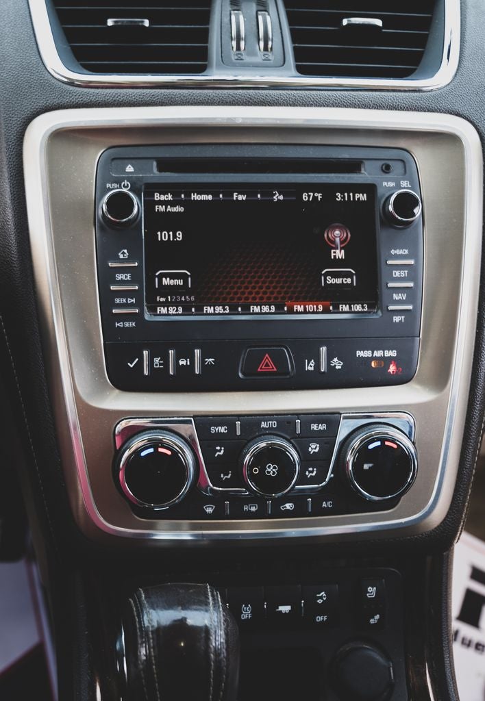 2014 GMC Acadia Denali