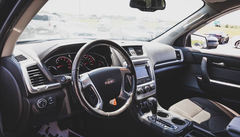 2016 GMC Acadia SLE-2