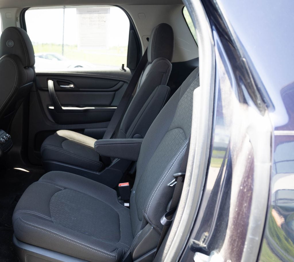 2016 GMC Acadia SLE-2