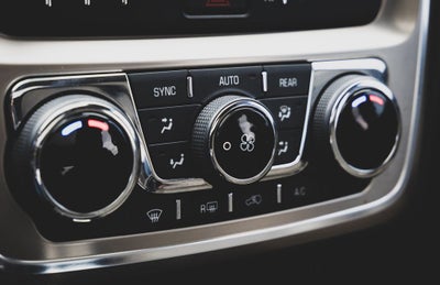 2016 GMC Acadia Denali