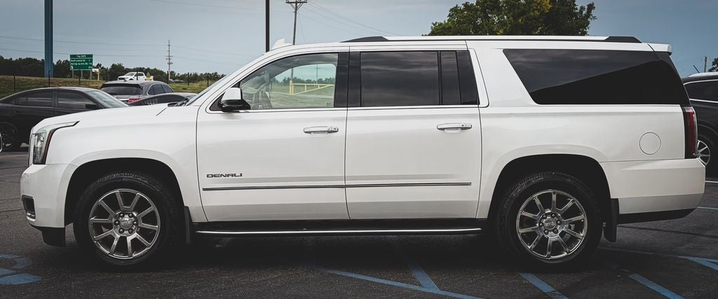 2017 GMC Yukon XL Denali