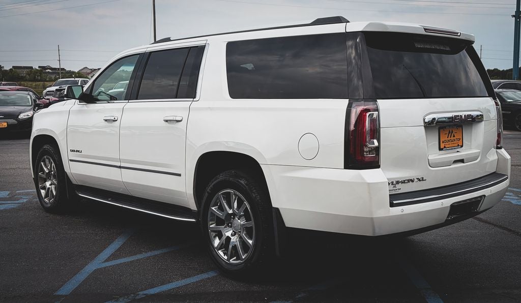 2017 GMC Yukon XL Denali