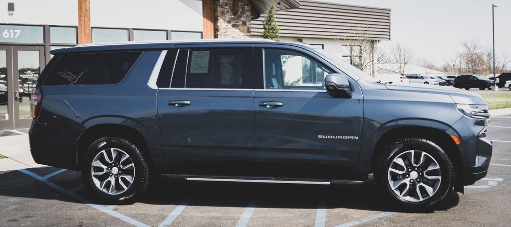 2021 Chevrolet Suburban LT
