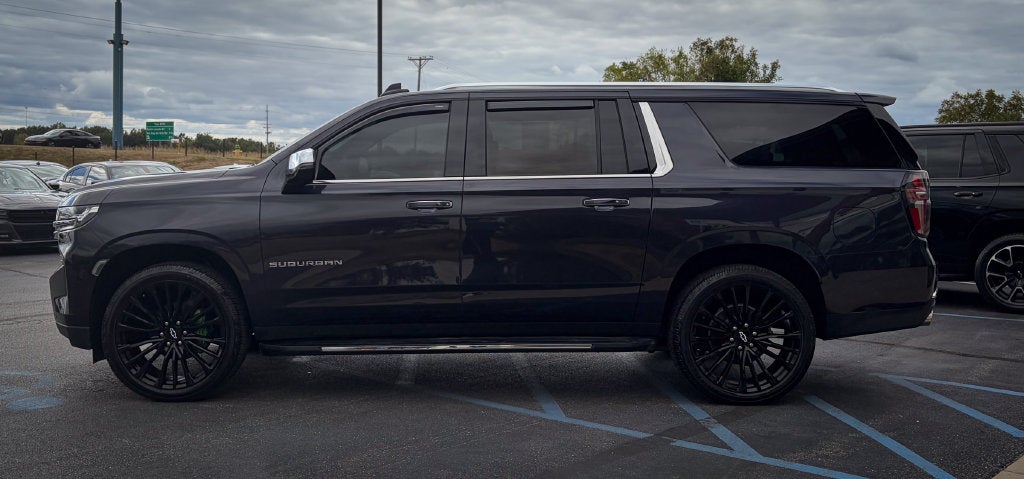 2023 Chevrolet Suburban Premier