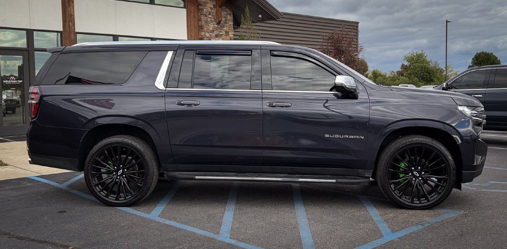 2023 Chevrolet Suburban Premier