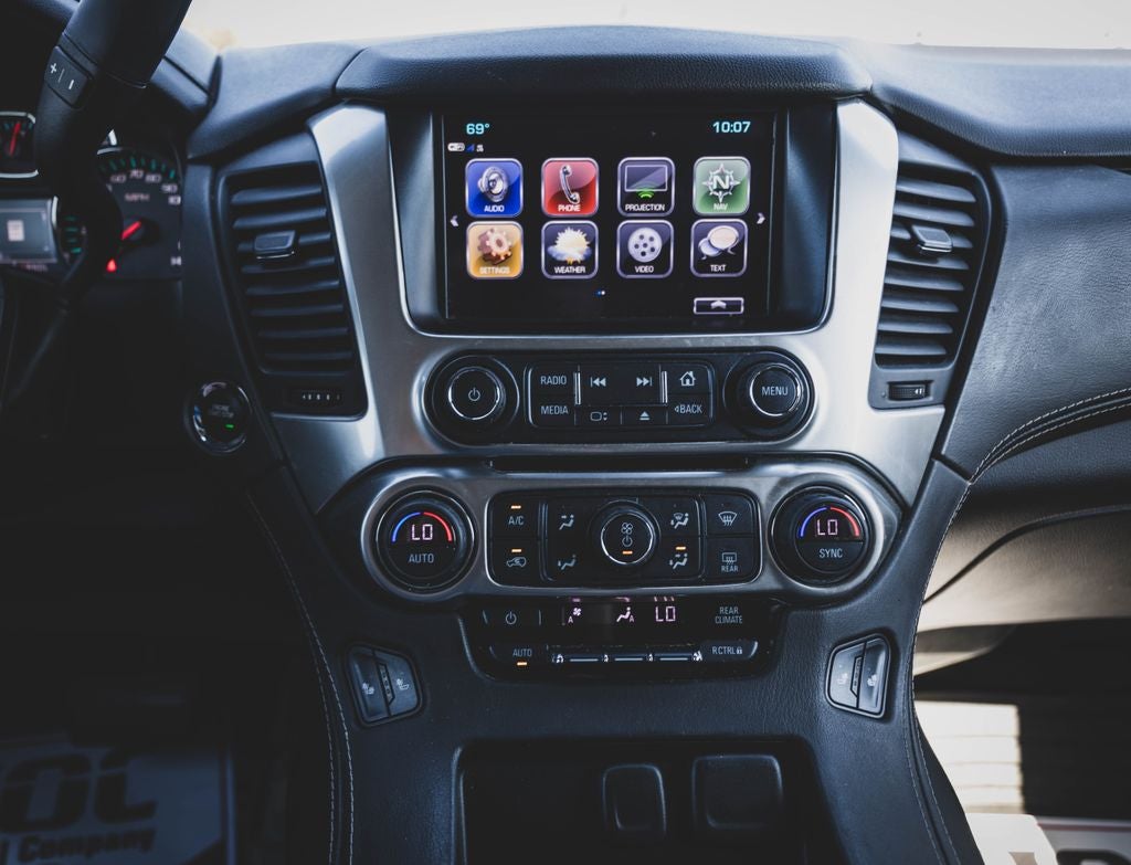 2017 Chevrolet Suburban LT
