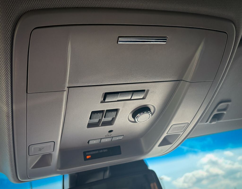 2015 Chevrolet Suburban LT