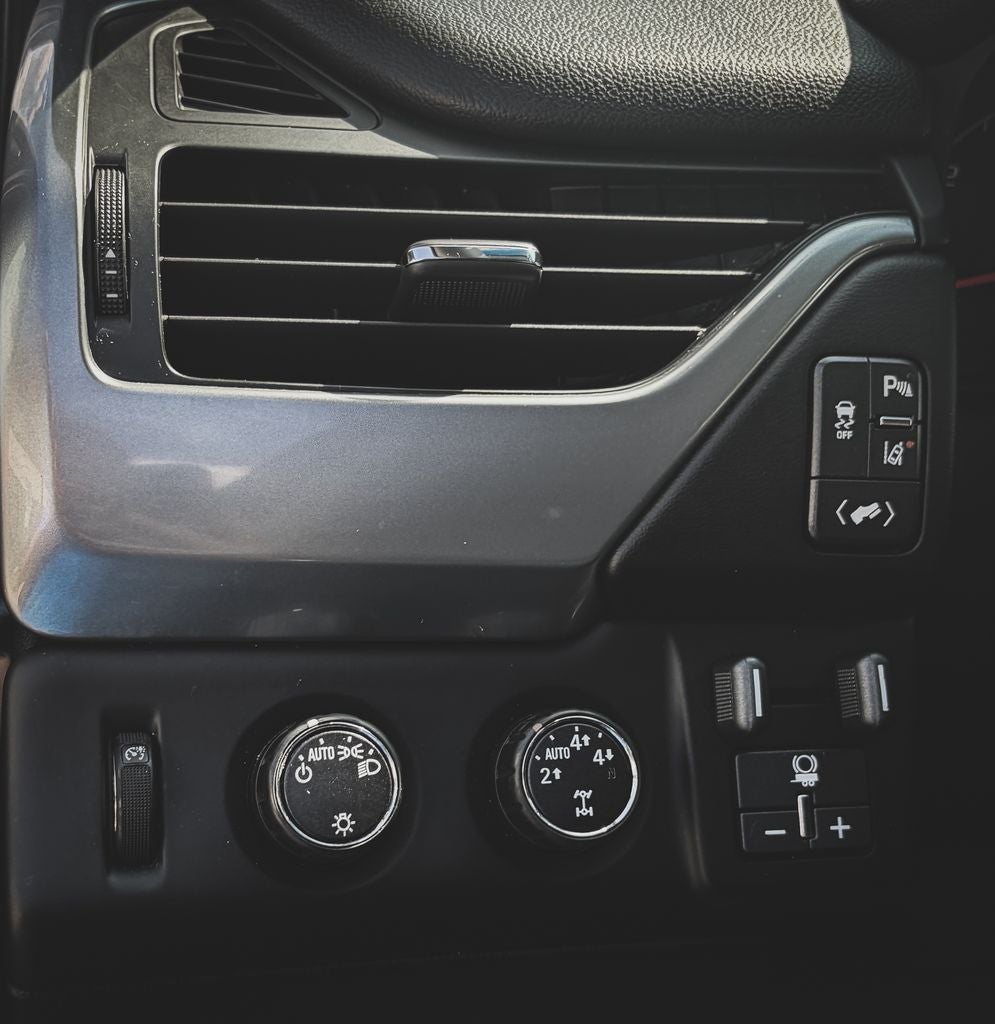 2015 Chevrolet Suburban LT