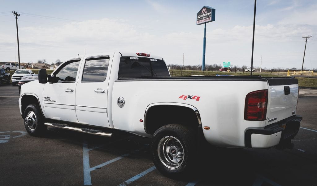 2014 GMC Sierra 3500HD DRW Denali