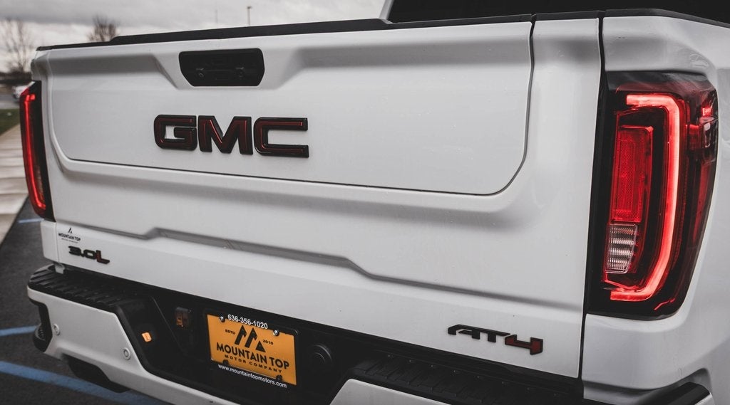 2021 GMC Sierra 1500 AT4