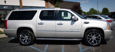2008 Cadillac Escalade ESV Base