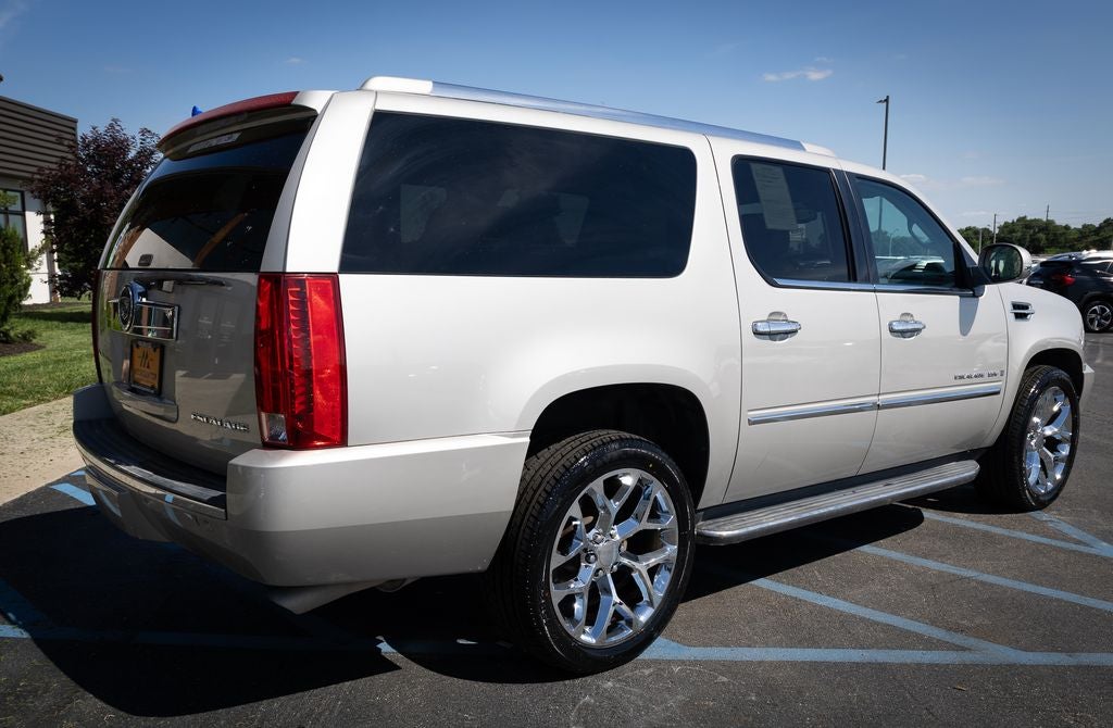 2008 Cadillac Escalade ESV Base