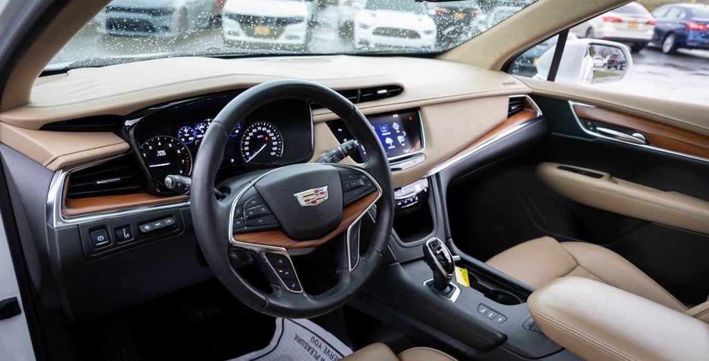 2017 Cadillac XT5 Platinum