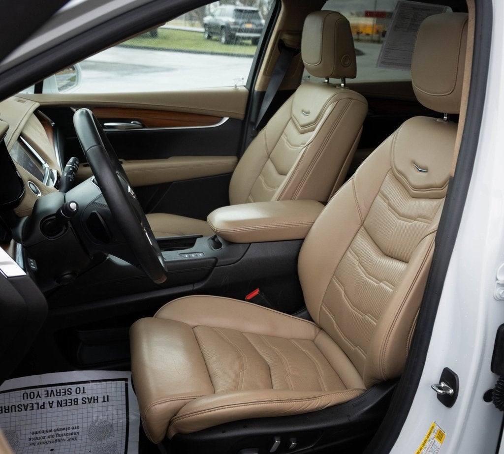 2017 Cadillac XT5 Platinum